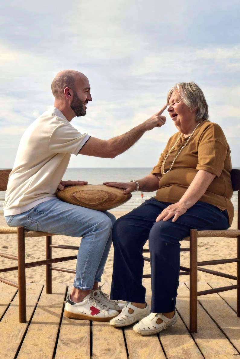 Le toucher se transforme en son pour créer du lien 1 jour